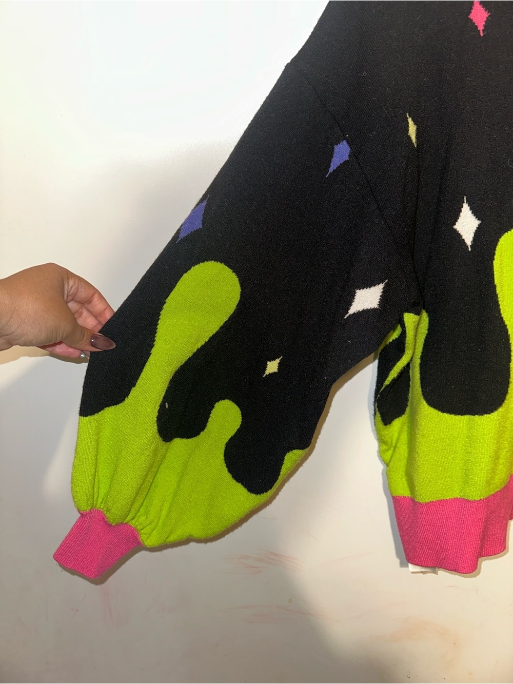 HerUniverse Disney Poisoned Apple Sweater - Picture 3 of 4